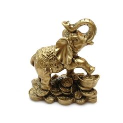 Figura feng shui elefante con lingote de oro y monedas