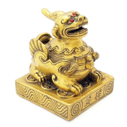 Pi Yao de Bronce Dorado – Amuleto Feng Shui de Protección y Riqueza