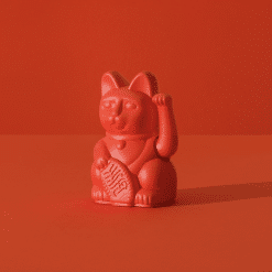 Gato Maneki Neko Rojo